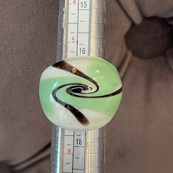 Hand Blown Murano Green with black Swirl Art Glass Dome Ring - Picture 1 of 3
